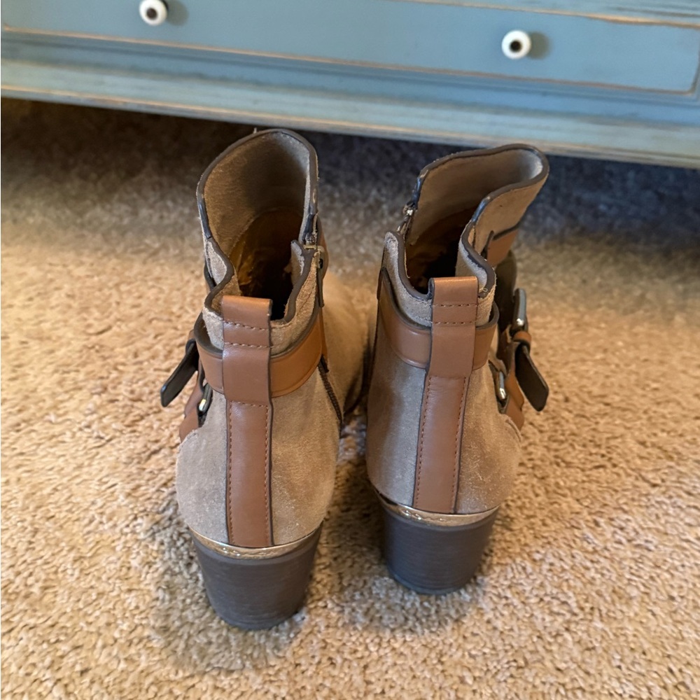 Authentic Coach Pauline 8 Women's Tan heels shoes Ankle leather Boots $298 - Picture 5 of 10